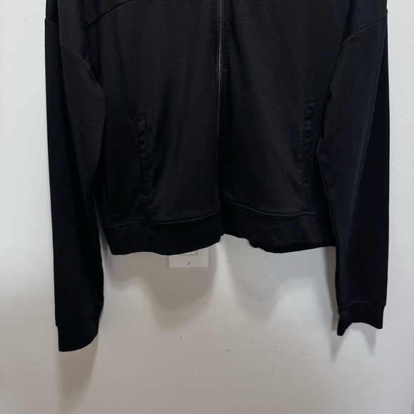 Fabletics Black Cropped Full Zip Long Sleeve Pleated Back Size XL - Picture 4 of 8